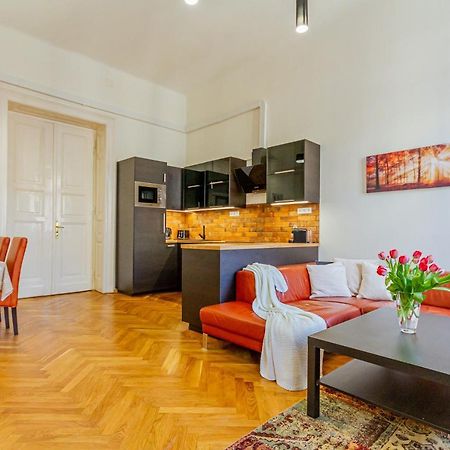 Supercentral Boutique Suite Budapest Exteriör bild