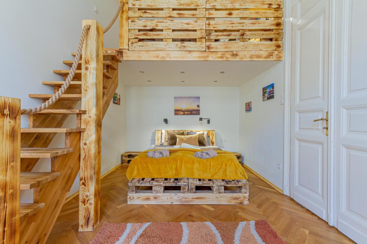 Supercentral Boutique Suite Budapest Exteriör bild